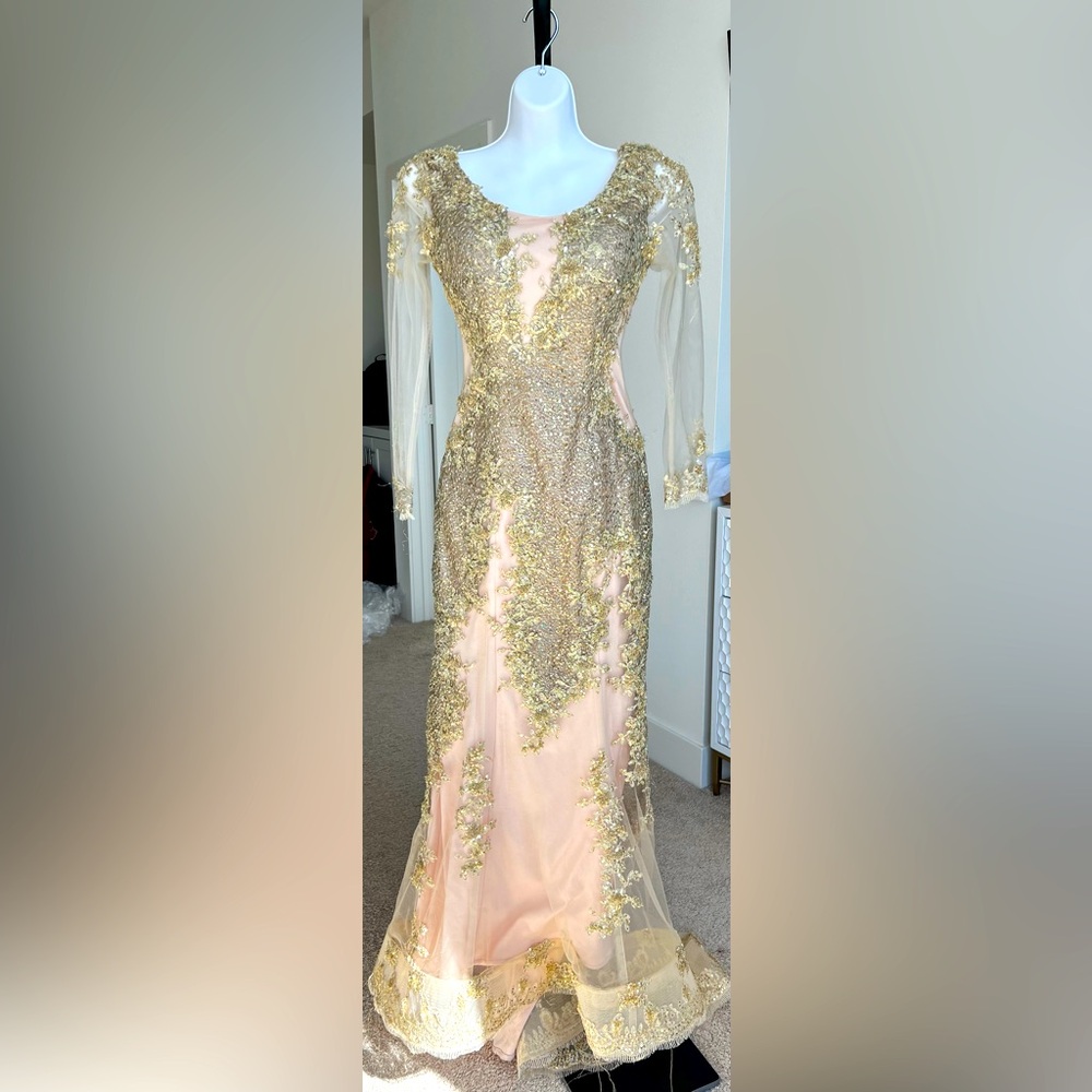 Unique Gold Sequin Embroidered Long Sleeve Maxi Fishtail Dress with Train